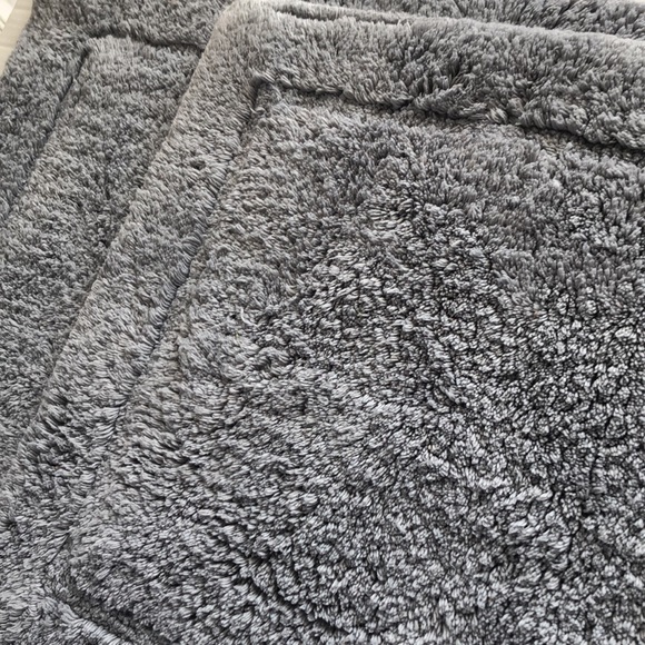 2 PIECE BATH RUGS / EMMERSON COLLECTION - Picture 2 of 7